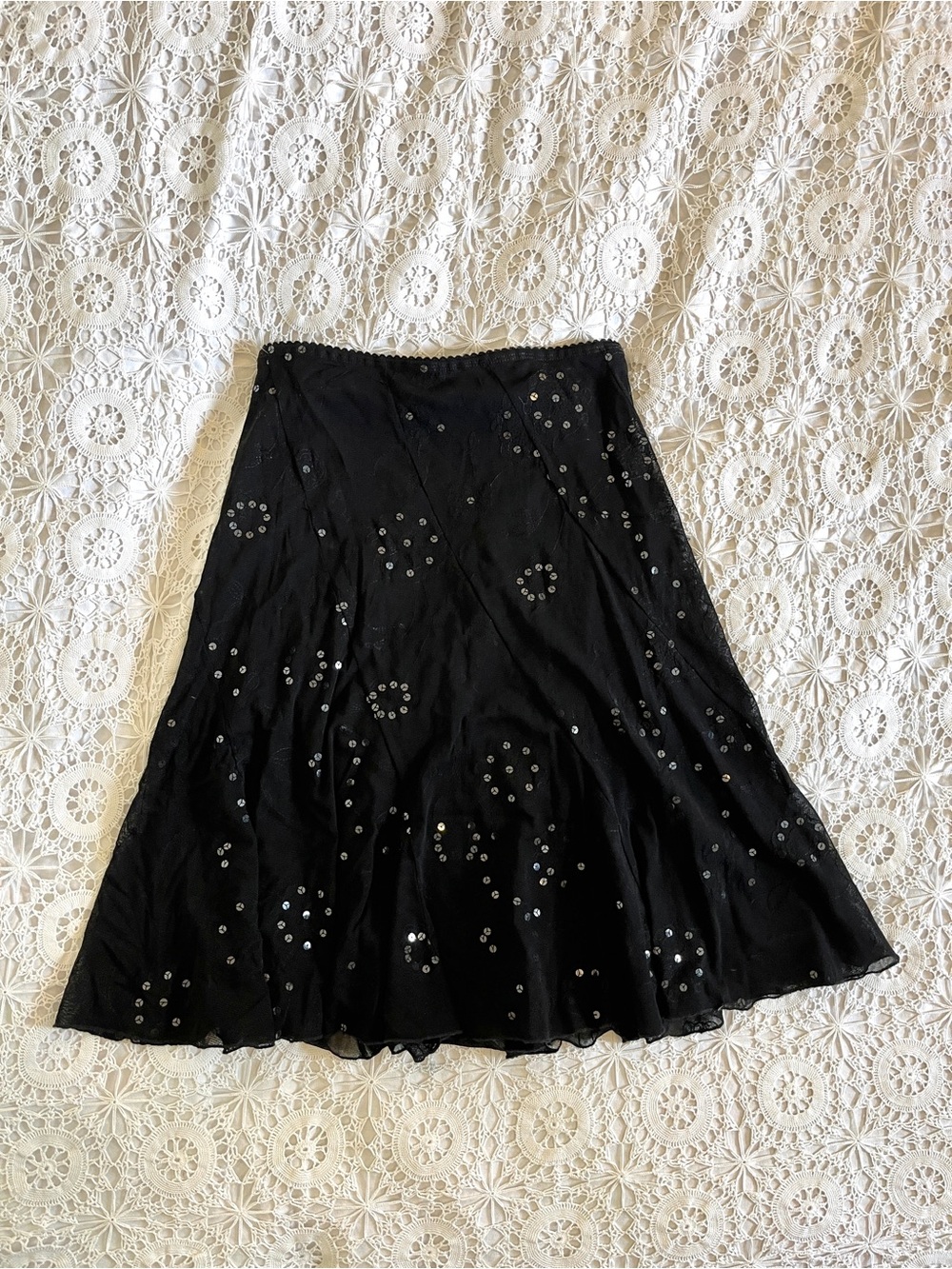 Le Château black layered mesh floral embroidered sequin skirt